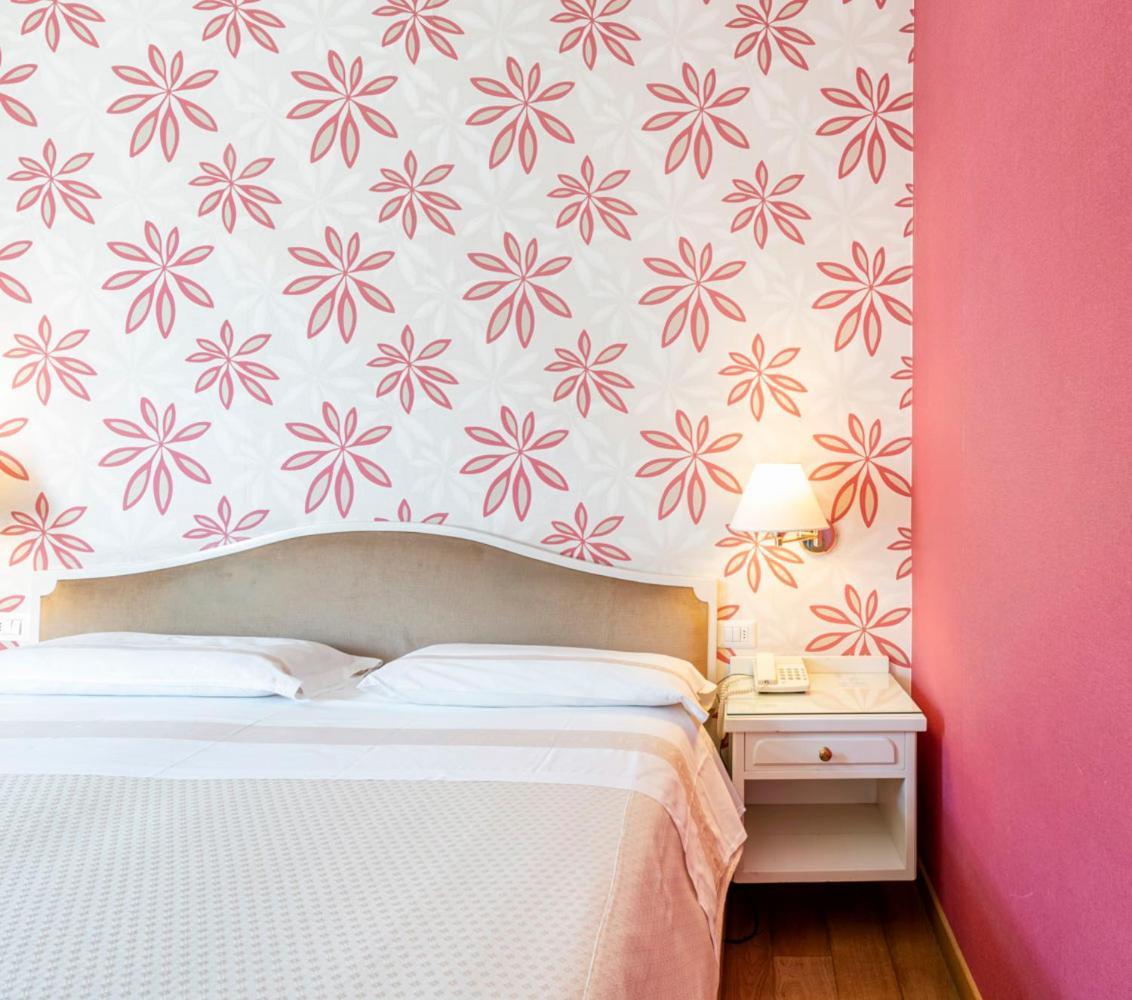 Hotel Metropole Suisse Комо Екстериор снимка