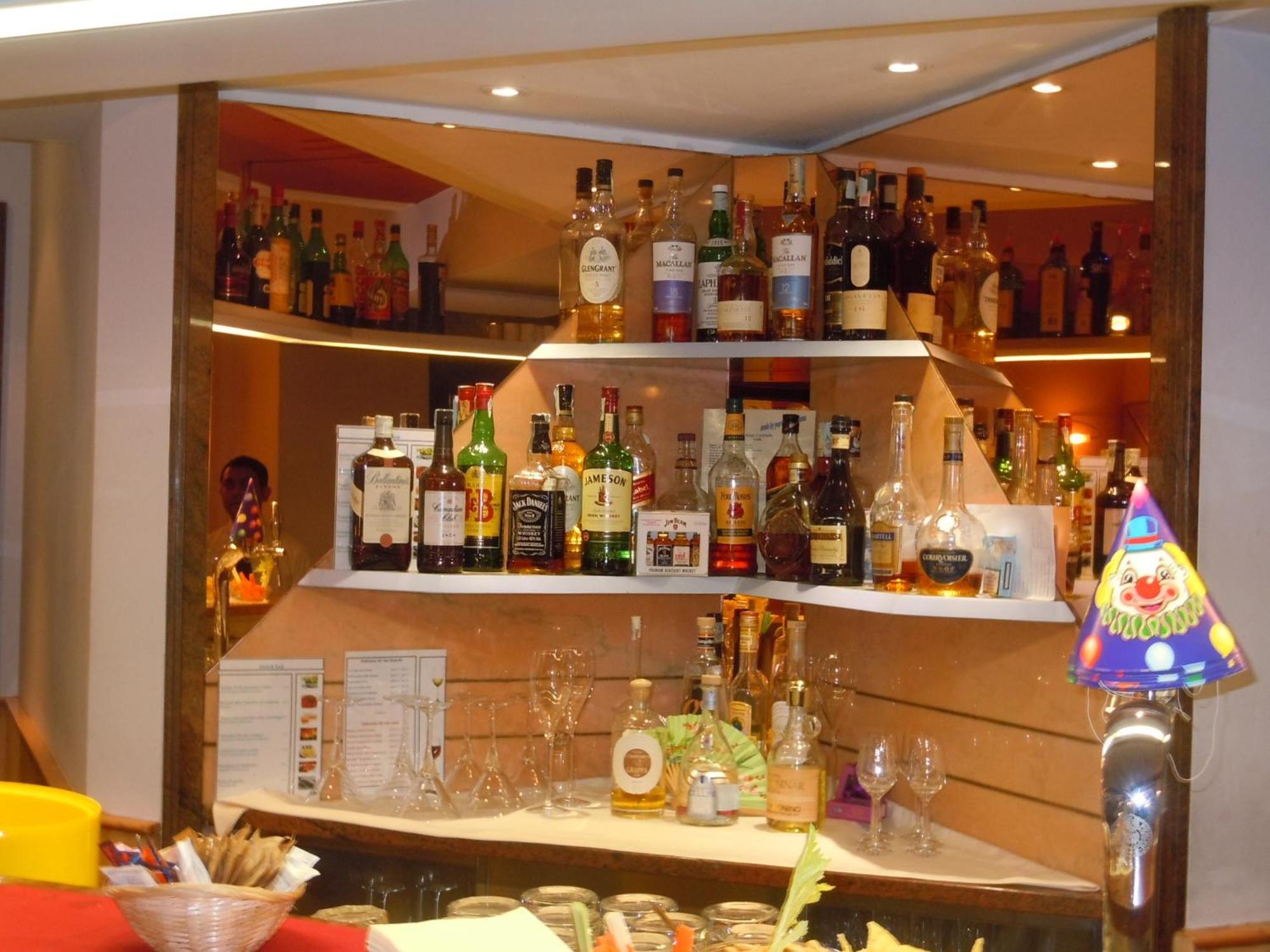 Hotel Metropole Suisse Комо Екстериор снимка